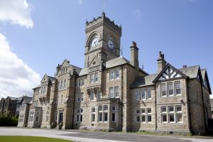 chevin clock tower administration building may 2012 3 sm.jpg